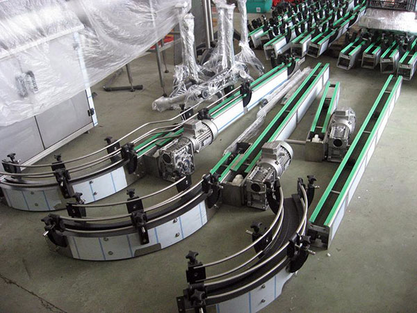 mašinų ir įrangos, skirtos gėrimų ir skysčių išpilstymui, gamybinės remonto paslaugos Lenkija