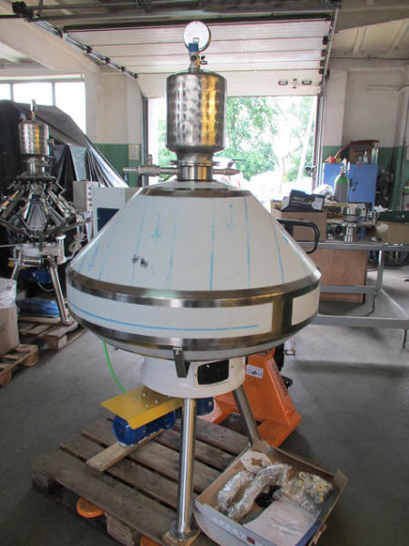 pusiau automatinės alaus įdėjimo mašinos
	mažoms alaus darykloms.